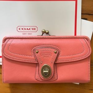 Coach Leather Env Wallet